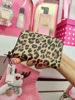 Imagen de Victoria's Secret Monedero con Llavero.